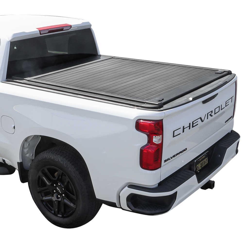 GMC Sierra 1500 (5.8ft Bed) Enhanced MB Retractable Hard Tonneau Cover