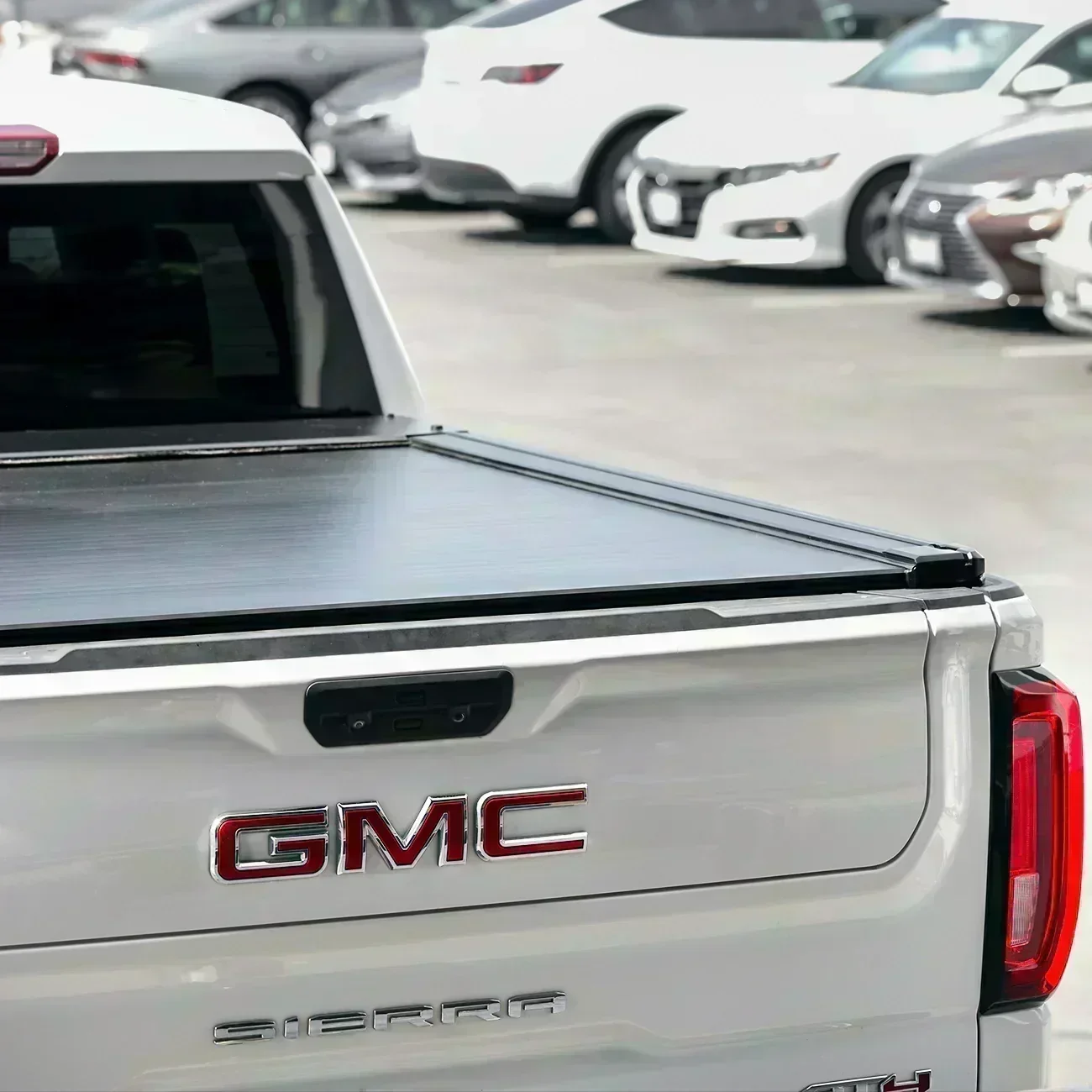 GMC Sierra 1500 (6.5ft Bed) ER Electric Retractable PRO Tonneau Cover - Image 3